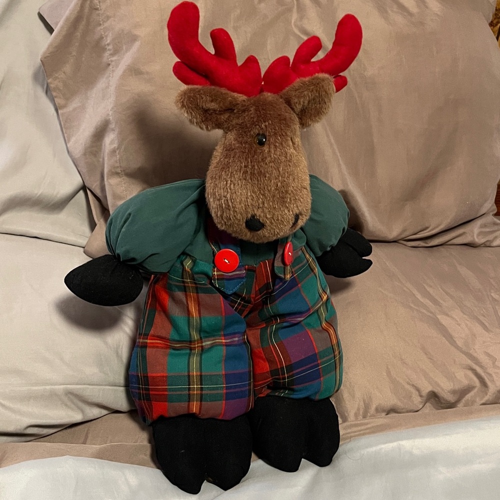 Stuffed Plush Moose with Red Antlers and Plaid Overalls Weighted 1997 Joelson